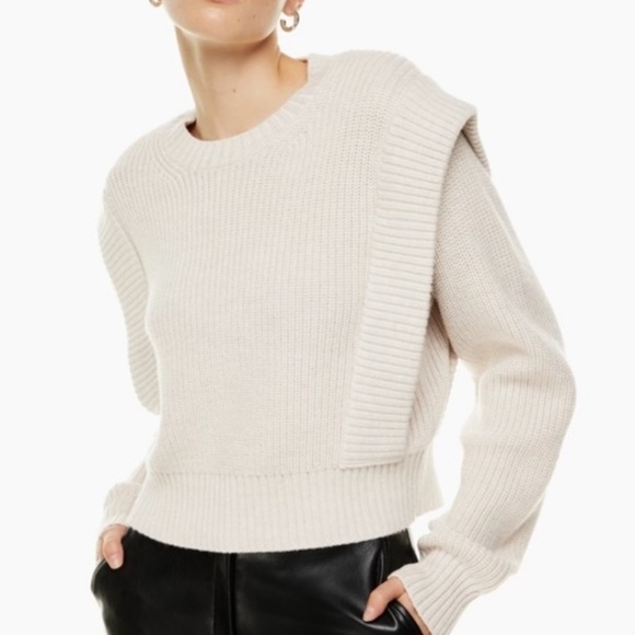 NWT Aritzia Babaton Grazia Matte Pearl  💯 Merino Wool Strong Shoulder Sweater M - Picture 1 of 16